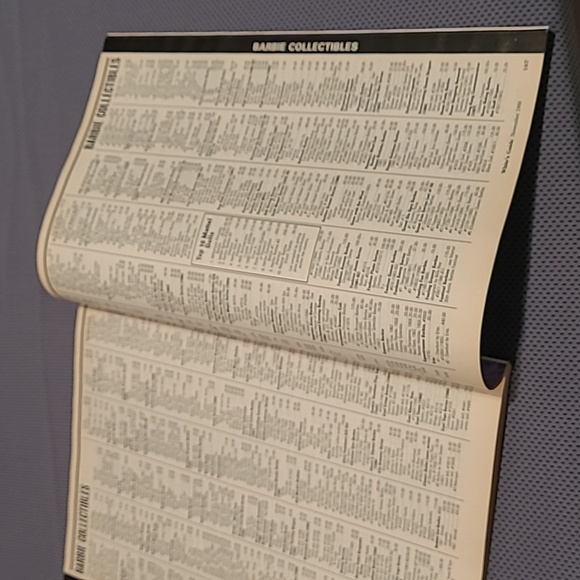 Whites Guide Collecting Figures November 1999 Issue 59 SLU '99 Football - Picture 13 of 16